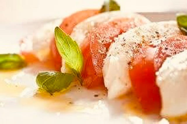 Mozzarella Alla Caprese.